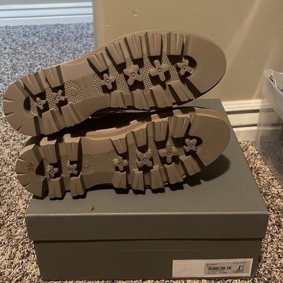 All Saints Canvas/Suede Beth Boot in Sand
Women's Size 40 - Picture 7 of 12